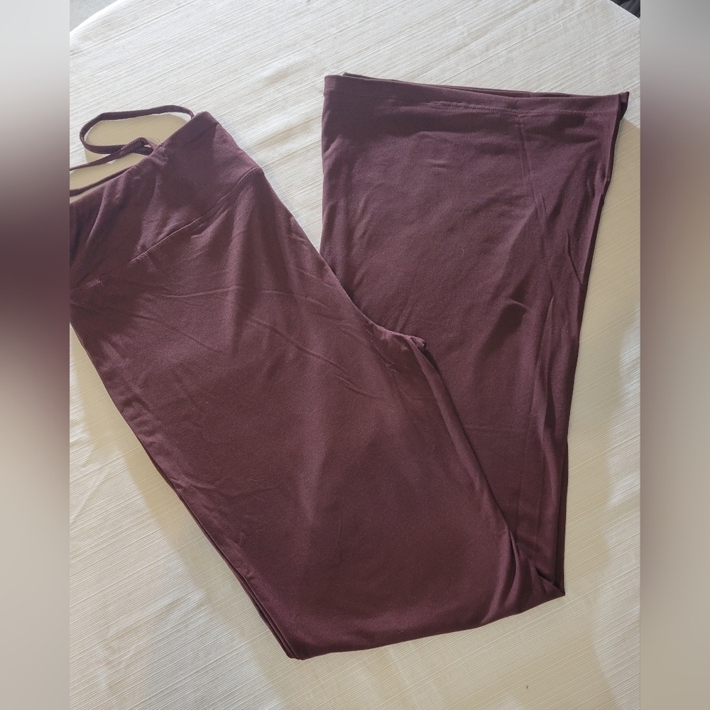 Zoe + Phoebe Stretchy Pants Size  Unique Waistband Rum/Brown Color New With Tags